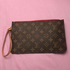 Louis Vuitton Never Full Wristlet